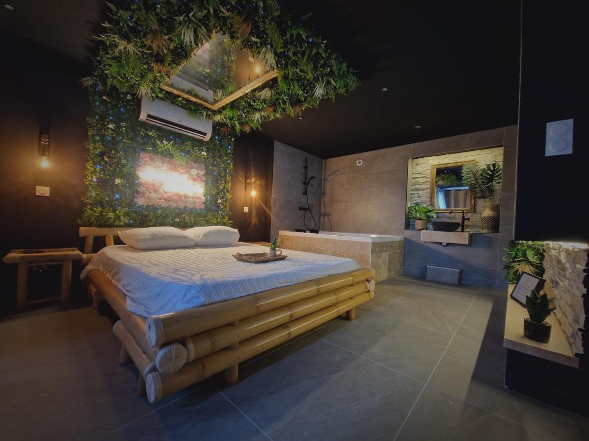 L'Experience Love Room Saint-Jean-Bonnefonds Esterno foto