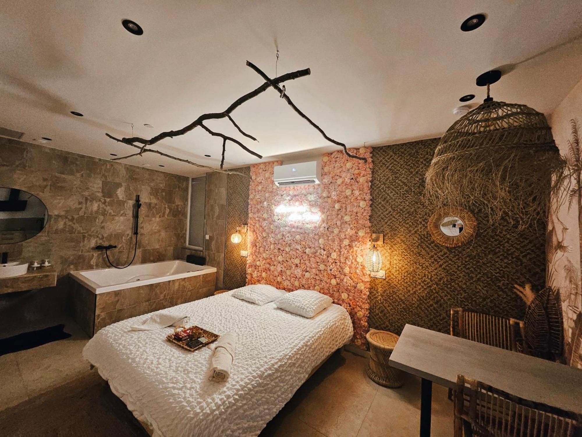 L'Experience Love Room Saint-Jean-Bonnefonds Esterno foto