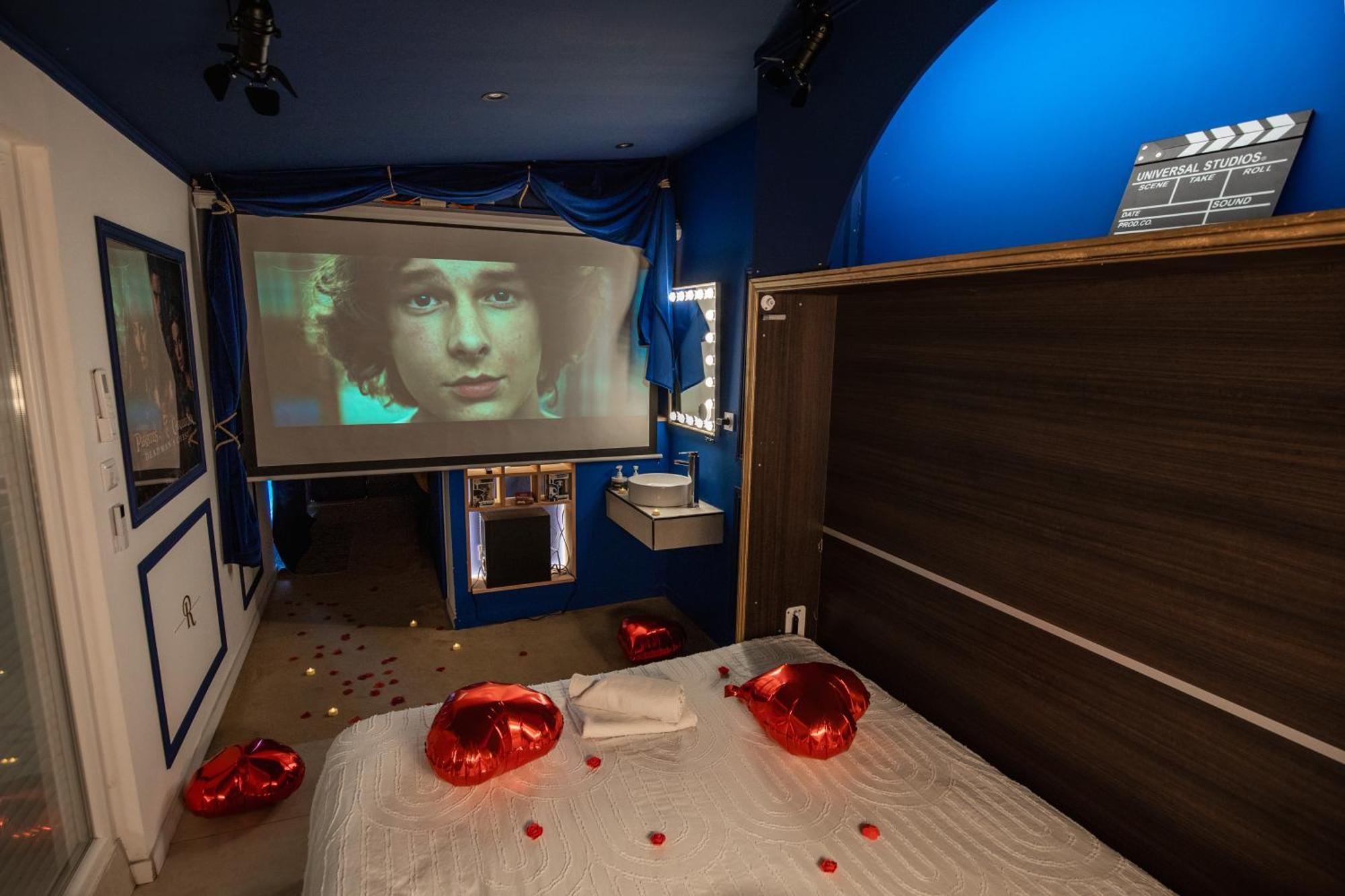 L'Experience Love Room Saint-Jean-Bonnefonds Esterno foto