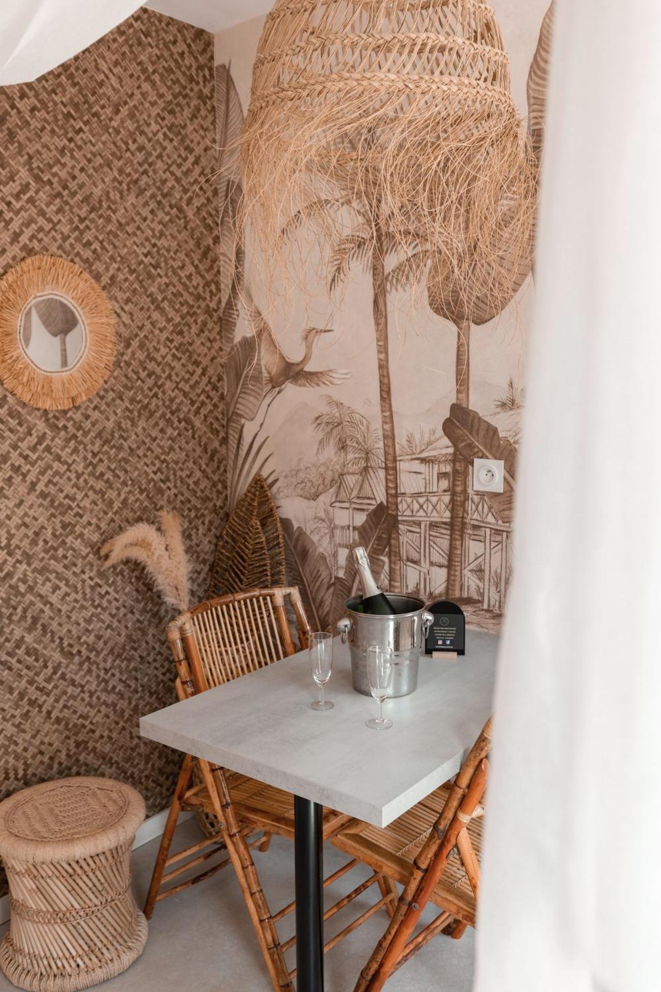 L'Experience Love Room Saint-Jean-Bonnefonds Esterno foto